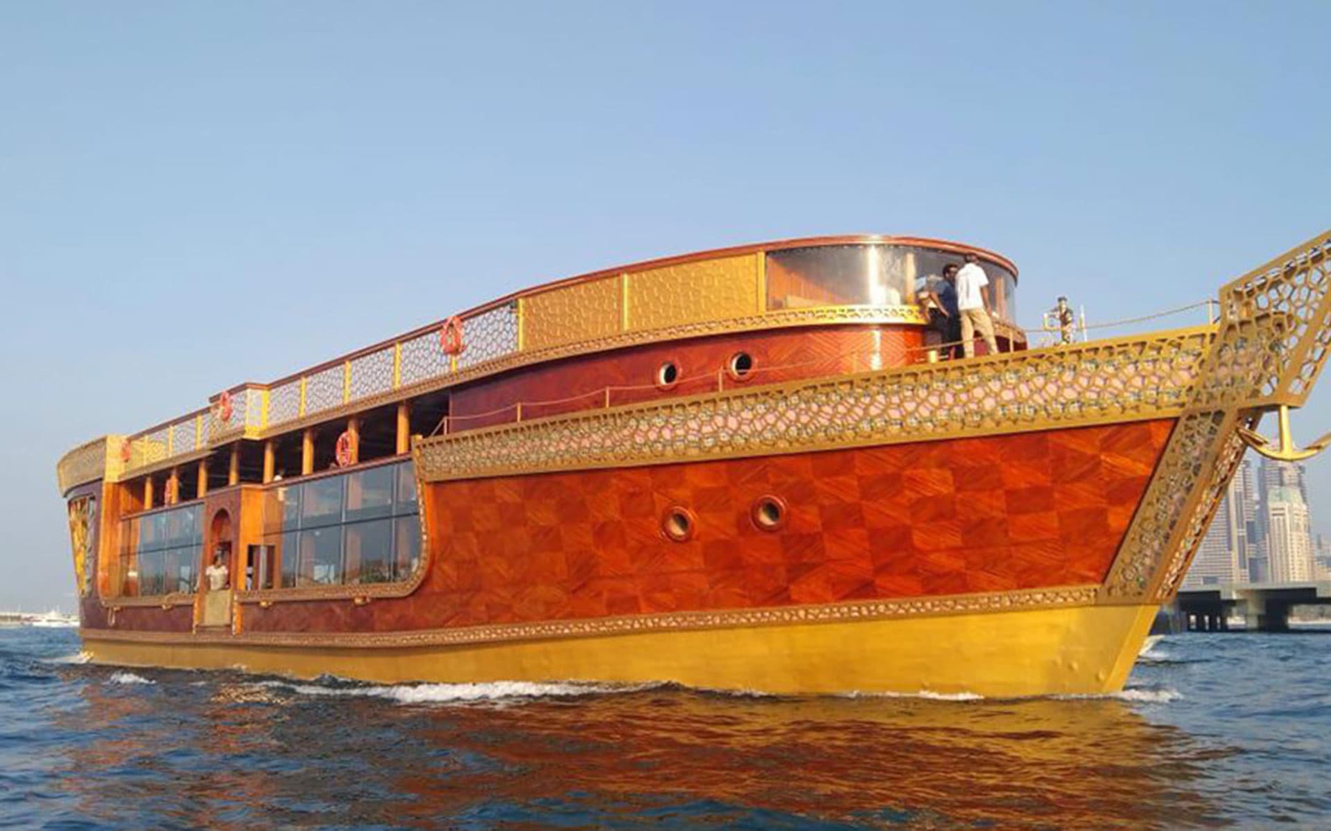 Luxury Dubai Marina Cruise